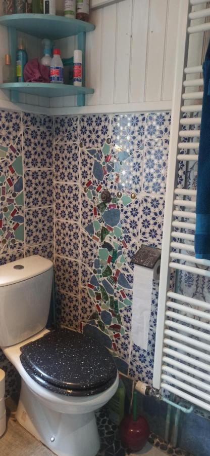 Chambre Dans Maison Mosaiquee 圣马塞尔 外观 照片